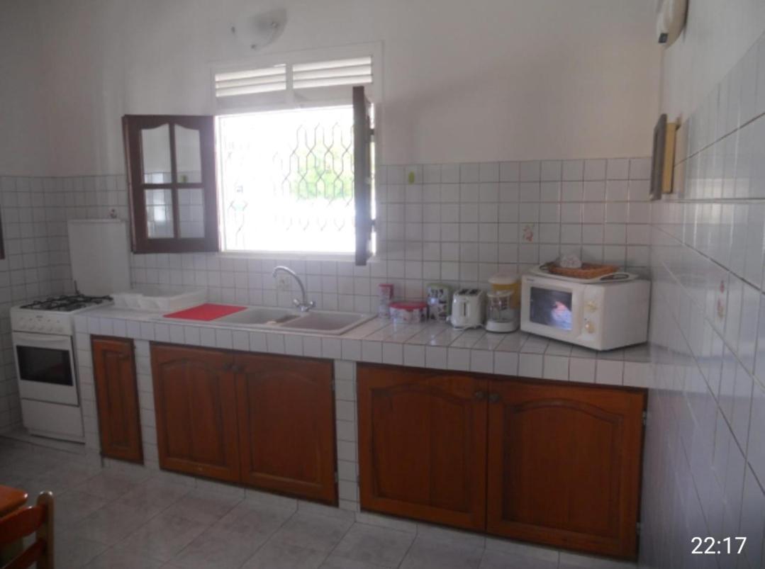Chez Tatie Juju Villa Sainte-Anne  Ngoại thất bức ảnh